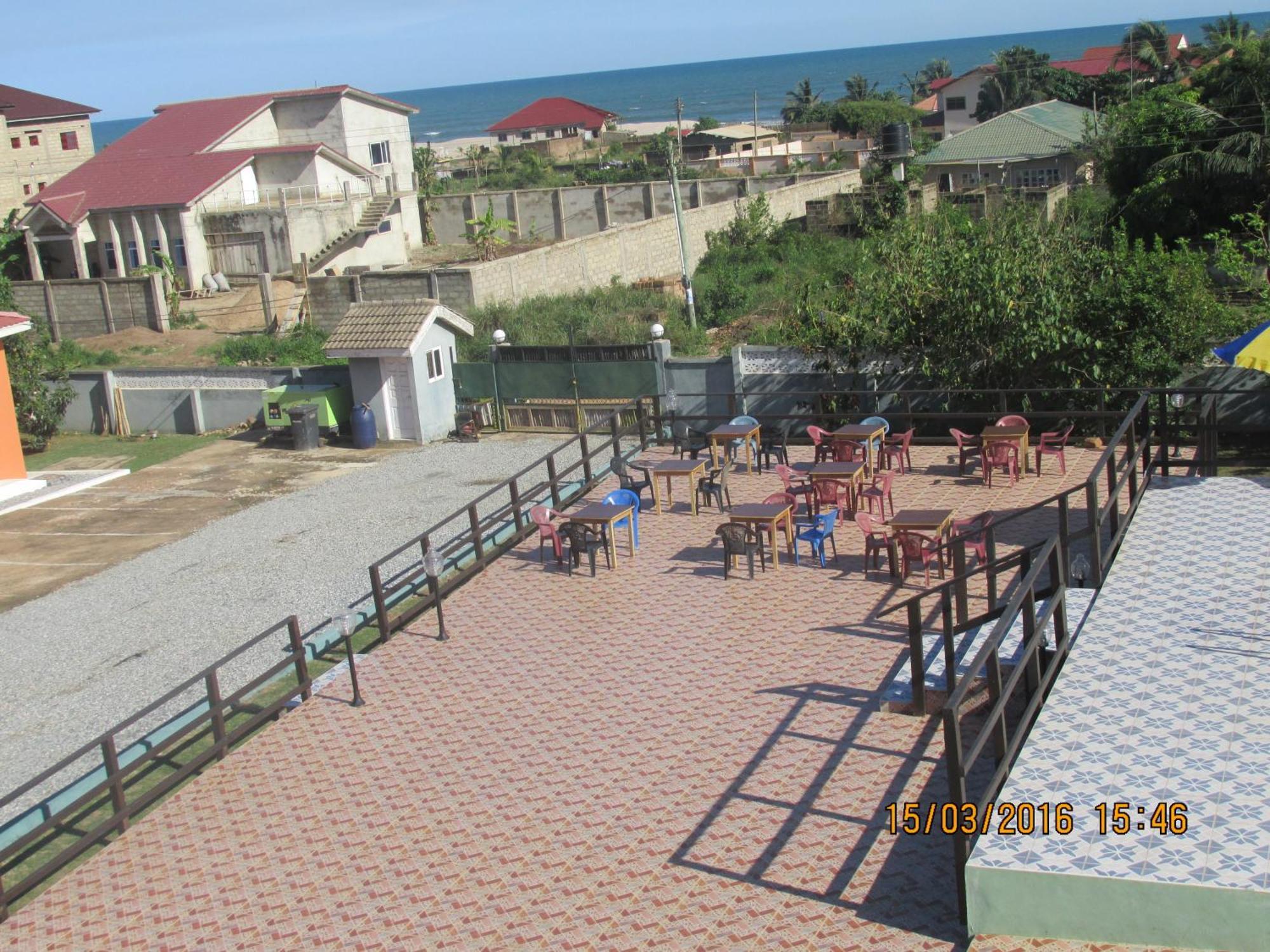 Jamaica Inn Guest House Botianaw Ngoại thất bức ảnh