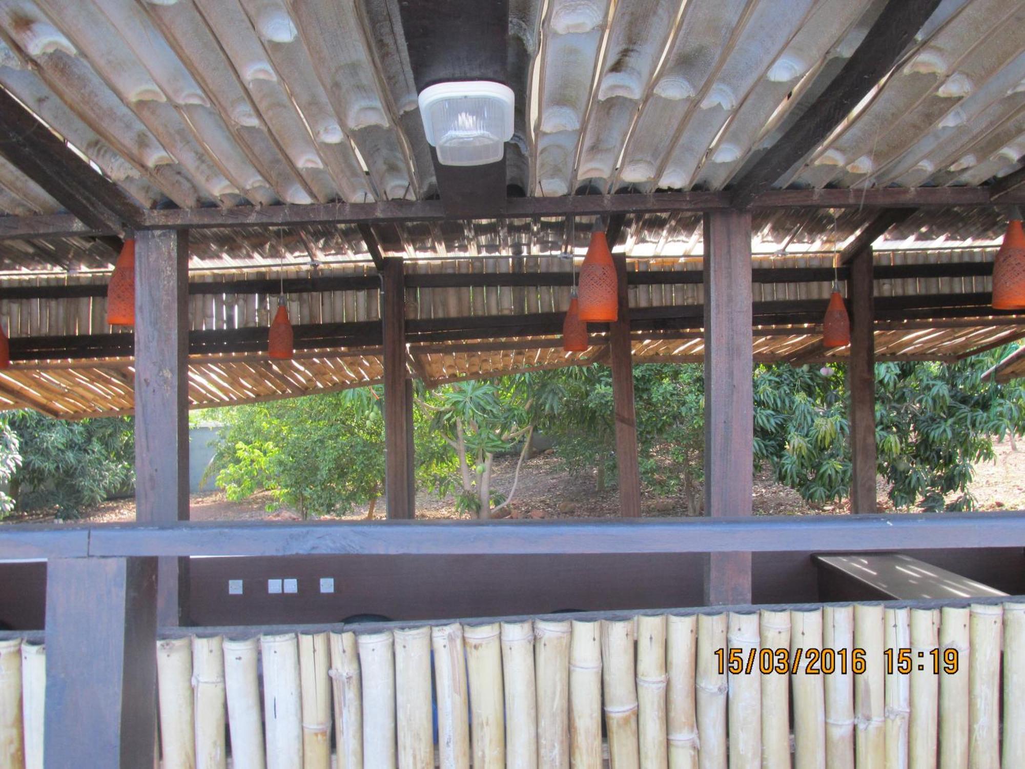Jamaica Inn Guest House Botianaw Ngoại thất bức ảnh